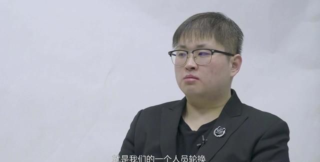 猪哼教练称把选手心态及人员轮换这两问题解决，2019年会属于EDGM你同意这观点吗图3