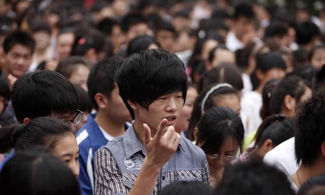 本人01年，今年大二，专科生，复读了一年，但是自己不争气，现在想退学回去复读，可行吗图2