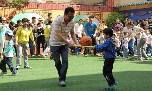 六年级孩子爱玩游戏怎么办(小学三年级男孩爱玩游戏怎么办)图2