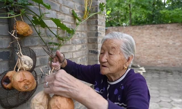 有多少存款,才能让我们安享晚年呢图2