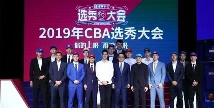 cba状元王少杰最多能签多少年薪图1