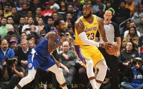 NBA湖人队客场险胜快船，对于这场比赛你怎么看为什么有人说英格拉姆就像在陪跑呢