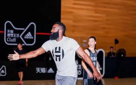 詹姆斯哈登是不是常规赛mvp