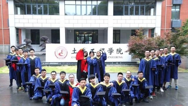 怎么样在大学搞垮一个人：在大学怎么样一个人度过图7