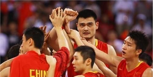 从20年cba赛季中挑2人默认每个人在最巅峰状态组成球队，能否NBA夺冠图1