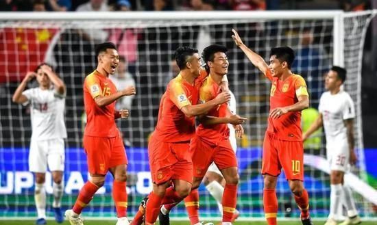 中国队3-0胜菲律宾，是真的技术水平提高了还是又是一次撞大运式的昙花一现呢图1