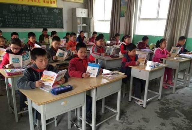 外孙学习成绩不好，贪玩、不听老师话被学校劝退，现想上学但是学校不要，该怎么办图1