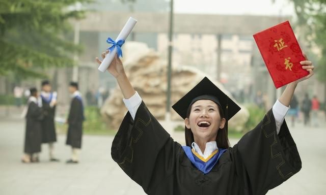 如果你同时在同年考上了统招的专升本和特岗教师，你会选择继续去学校学习还是去工作图2