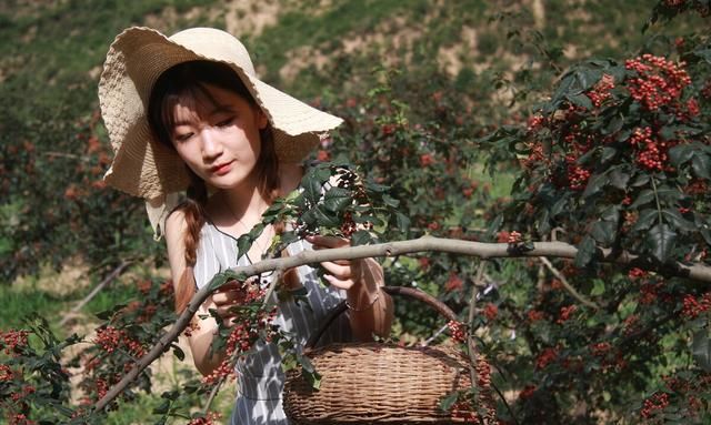 想找个纯朴的乡下女孩做老婆，发现农村的女孩越来越少，为什么图4