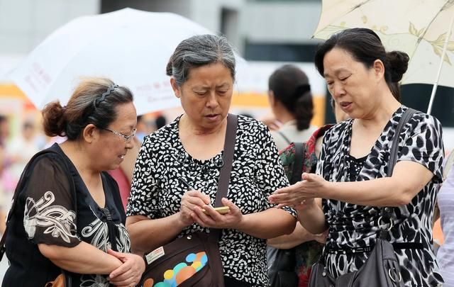 假如你是女的，如果你一直遇不到喜欢的人你会选择孤独一辈子吗图9