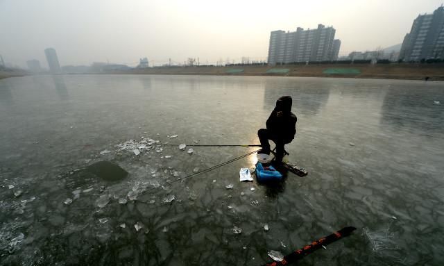 童年时代有没有经历过让你记忆深刻的事情和人物图6