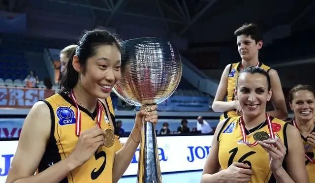 SuperVolleyball引用《米兰体育报》：朱婷下赛季回归排超全力备战东奥，你怎么看图2