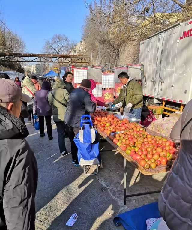 亲朋好友之间拜年一般给多少压岁钱合适呢图6